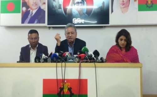 আমির খসরু: “কেউ কিছু জানে না—এমনও অনেক মিটিং হচ্ছে; কিন্তু আমাদের কাছে তা গুরুত্বপূর্ণ নয়”