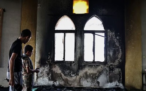 পশ্চিম তীরে মসজিদে অগ্নিসংযোগ, কুরআন পুড়িয়ে ক্ষোভ–নিন্দায় জাতিসংঘ