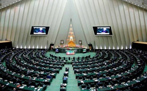 ইরান পার্লামেন্টে নতুন আইন পাস: শত্রু রাষ্ট্রের সঙ্গে সহযোগিতা করলে মৃত্যুদণ্ড