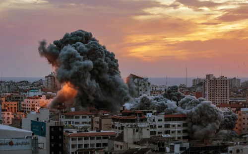 ফিলিস্তিনে গাজা ধ্বংসের জন্য ইসরায়েলের অত্যাধুনিক বোমা হামলা | জাতিসংঘের বিশেষ দূতের প্রতিবেদন