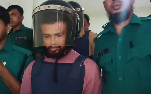 মিটফোর্ডে ব্যবসায়ী হত্যায় দুই আসামির রিমান্ড