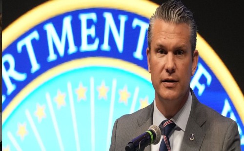 যুক্তরাষ্ট্রের নতুন সামরিক অভিযান ‘অপারেশন সাউদার্ন স্পিয়ার’ ঘোষণা, ভেনিজুয়েলার বিরুদ্ধে