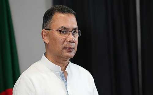 শনিবার শহীদ ওসমান হাদির কবর জিয়ারত করবেন তারেক রহমান | বাংলাদেশ প্রতিদিন