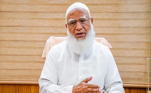 ঢাকা-১৫ আসনে সংঘর্ষ: মধ্যরাতে জামায়াত আমিরের স্ট্যাটাস ও মিরপুরের পরিস্থিতি