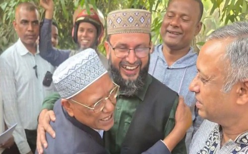 ফেনী-৩ আসনে মিন্টু-মানিকের কোলাকুলি: ২০২৬ নির্বাচনের নয়া শিষ্টাচার