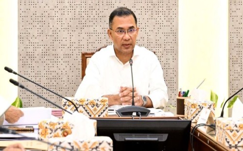 বগুড়ায় ট্রেন দুর্ঘটনা: প্রধানমন্ত্রী তারেক রহমানের জরুরি তদারকি ও রেলওয়ের ঐতিহাসিক বিশ্লেষণ