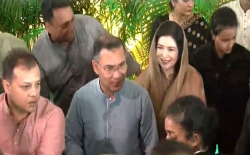 ১৭ বছর পর দেশে ঈদ প্রধানমন্ত্রী তারেক রহমানের: যমুনায় শুভেচ্ছা বিনিময় ২০২৬