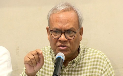 খেলোয়াড়কে রাজনৈতিক পরিচয় দিয়ে বিচার করা যাবে না: রুহুল কবির রিজভী।