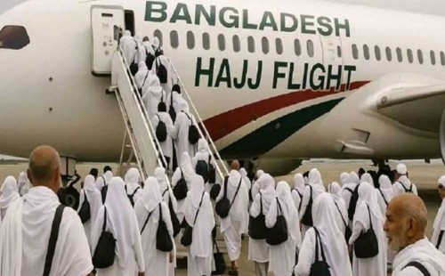 হজের প্রথম ফ্লাইট আজ রাতে | উদ্বোধন করবেন প্রধানমন্ত্রী তারেক রহমান