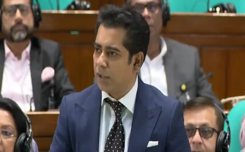 আওয়ামী লীগের বিচারের আগে রাজনীতি করার সুযোগ নেই’: সংসদে ব্যারিস্টার পার্থ