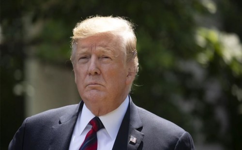 ট্রাম্পের হুঙ্কার: পরমাণু চুক্তি ছাড়া ইরানের ওপর নৌ-অবরোধ সরছে না | ২০২৬ বিশেষ প্রতিবেদন