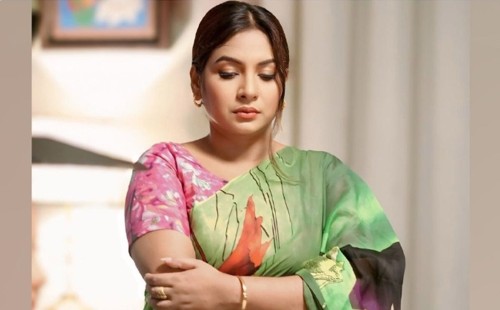 ডিএসসিসি মেয়র পদে লড়বেন নীলা ইসরাফিল: মডেল থেকে রাজনীতির শীর্ষে