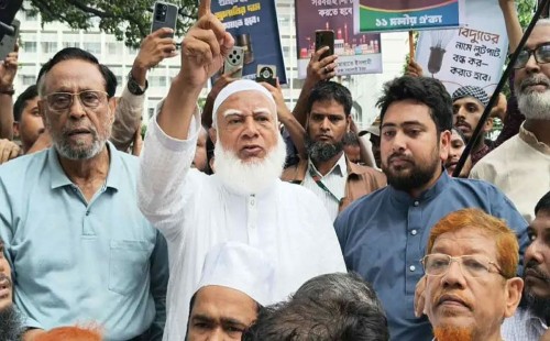 সচিবালয় অভিমুখে ১১ দলীয় জোটের পদযাত্রায় পুলিশের বাধা: যা বললেন ডা. শফিকুর রহমান