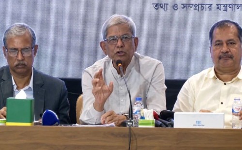 রাস্তায় নেমে মব তৈরির সংস্কৃতি গণতন্ত্রকে দুর্বল করে: মির্জা ফখরুল