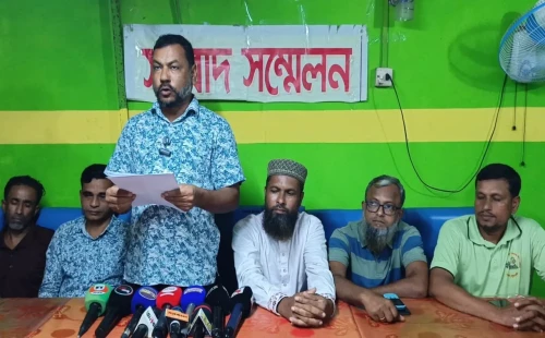 দুমকিতে যুবদলের নতুন কমিটি বাতিলের দাবিতে ত্যাগী নেতাদের সংবাদ সম্মেলন