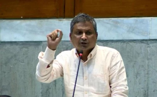 শুভেন্দুকে নিজের দেশ নিয়ে মাথা ঘামানোর পরামর্শ এমপি সরোয়ার আলমগীরের