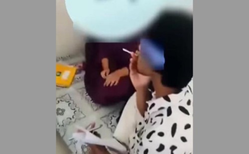 তানোরে ছাত্রীকে সিগারেট খাওয়ানোর ভিডিও, শিক্ষককে ঘিরে তোলপাড়