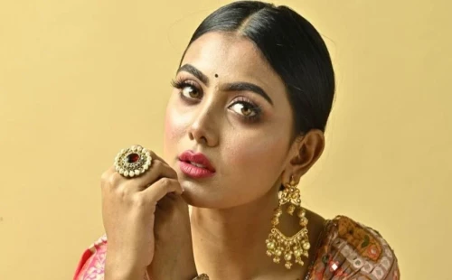 ‘প্রিয়তমা’ ইধিকা পালের আসল নাম কী, জানলে অবাক হবেন