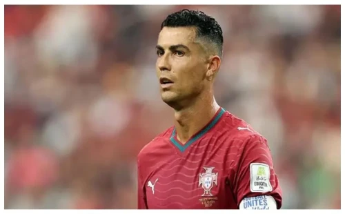 পর্তুগাল শিবিরে রোনালদোকে নিয়ে কথা বলাতেও নিষেধাজ্ঞা!