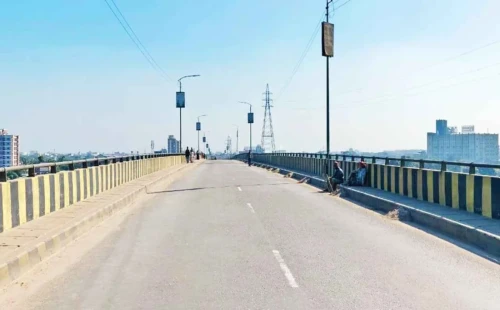 ডেমরা সেতুতে মেরামত, বিকল্প সড়ক ব্যবহারের অনুরোধ পুলিশের