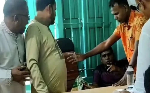 চাঁদা না পেয়ে ইউপি সদস্যকে মারধর বিএনপি নেতার, ভিডিও ভাইরাল